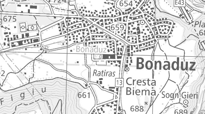 Kartenausschnitt: Via Crusch 8, 7402 Bonaduz
