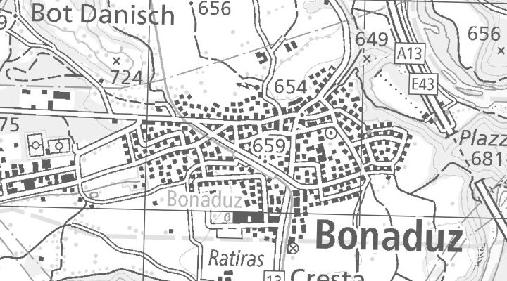 Kartenausschnitt: Via Crusch 8, 7402 Bonaduz